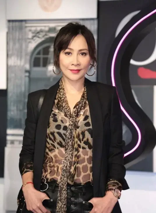 刘嘉玲