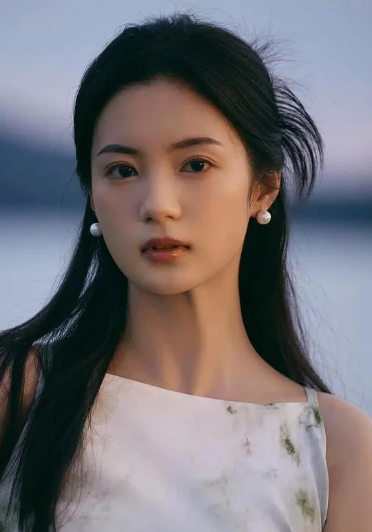 张雅钦
