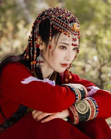 彭小苒