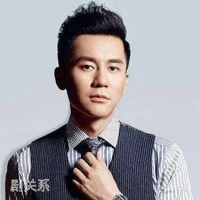 李晨