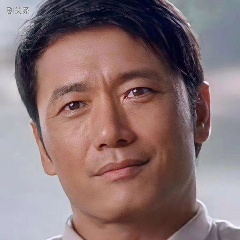 苗侨伟